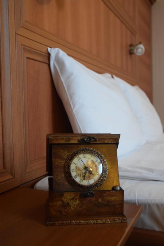 Hotel Elit Pernik Kültér fotó