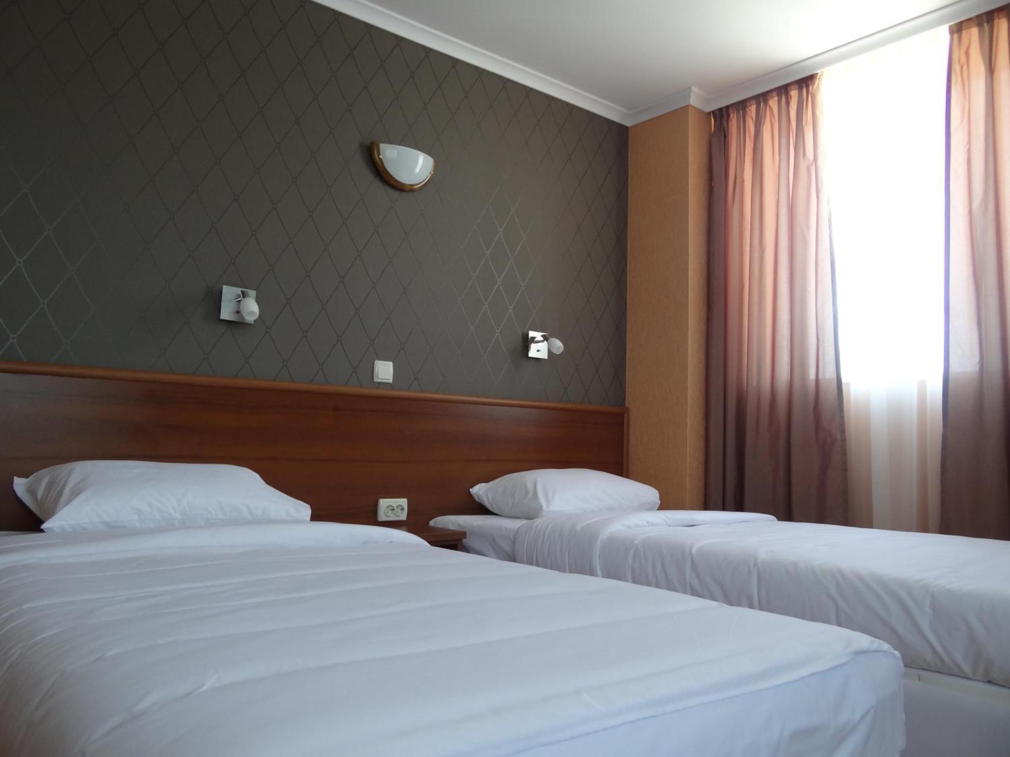Hotel Elit Pernik Kültér fotó