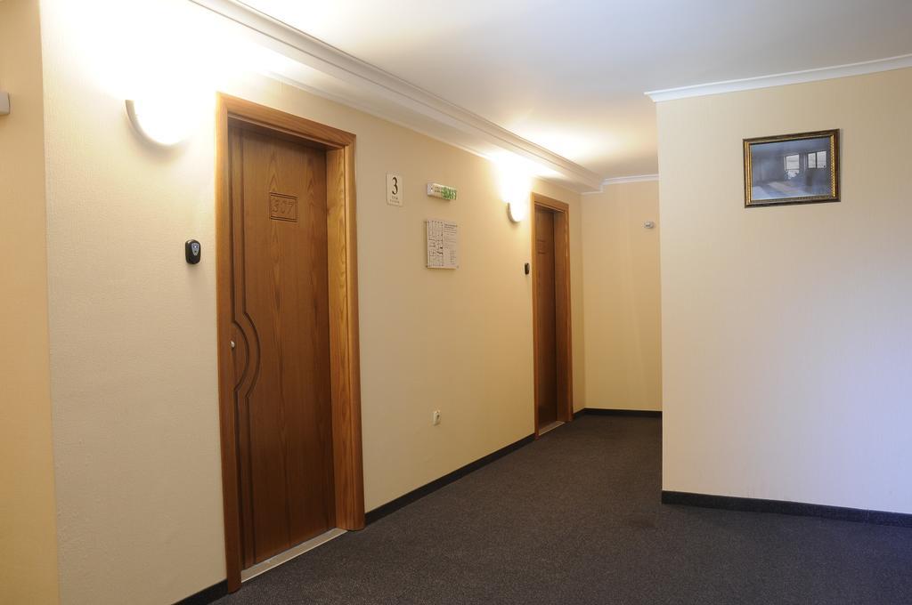 Hotel Elit Pernik Kültér fotó